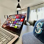 Lejlighed Neon 2 - Fast Wifi 70'tv Netflix Hbo Max Appletv+ Warszawa