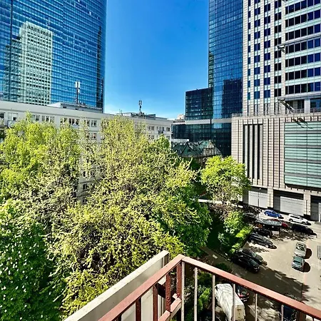 Neon 2 - Fast Wifi 70'tv Netflix Hbo Max Appletv+ Apartamento