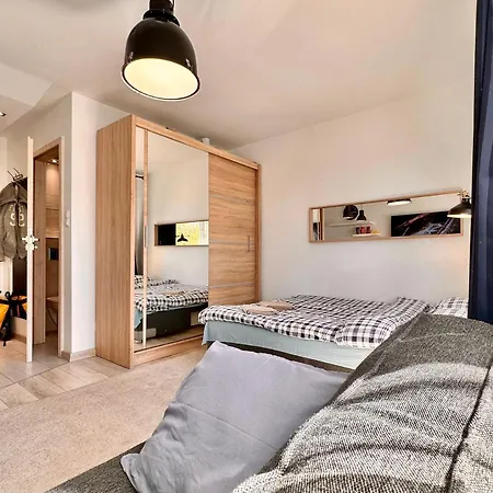 Apartamento Neon 2 - Fast Wifi 70'tv Netflix Hbo Max Appletv+